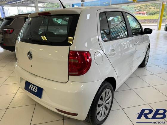 VOLKSWAGEN FOX 1.0 MI 8V FLEX 4P MANUAL VOLKSWAGEN FOX 1.0 MI 8V FLEX 4P MANUAL